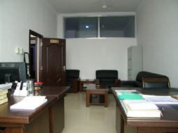 旭升公司办公室一角